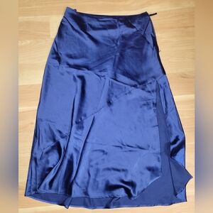 Zarina Etyle Women's Midi Skirt